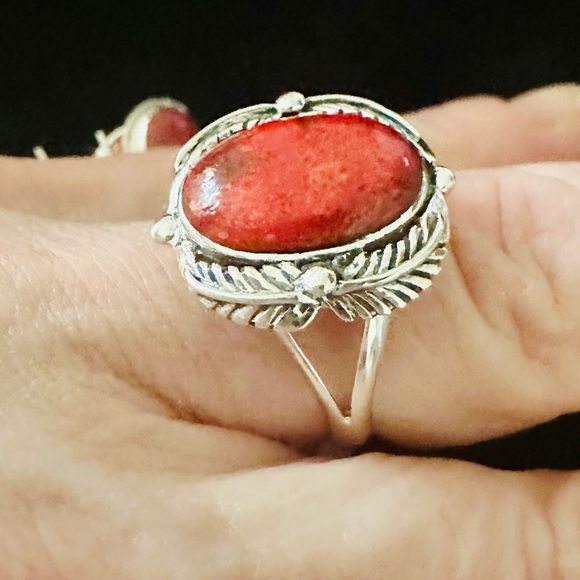 Plum Coral Solitaire Ring & matching Earrings in Sterling Silver (2 pc set) NWT - Picture 3 of 11